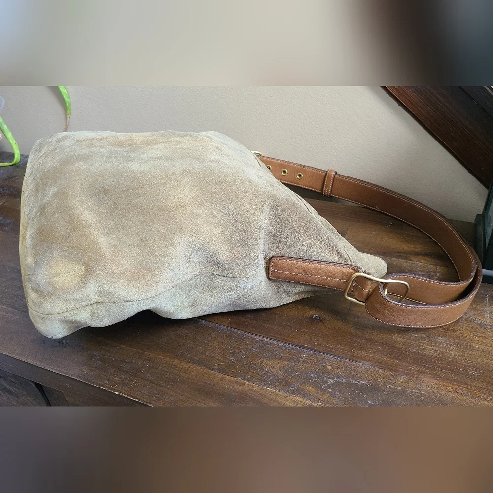 Coach Suede Olive Green Shoulder Bag 9324 - Picture 9 of 16